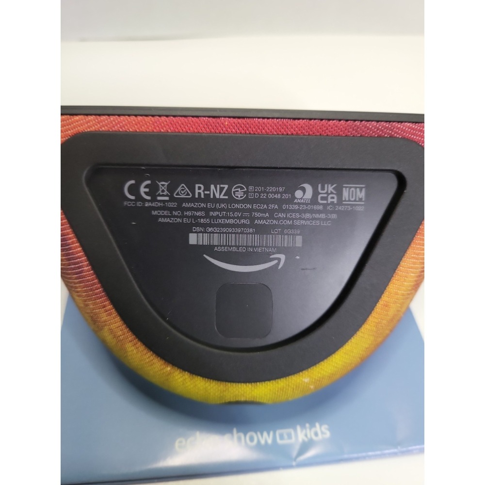 Amazon Echo Show 5 Kids Smart Display Galaxy Print Speaker - Picture 6 of 6